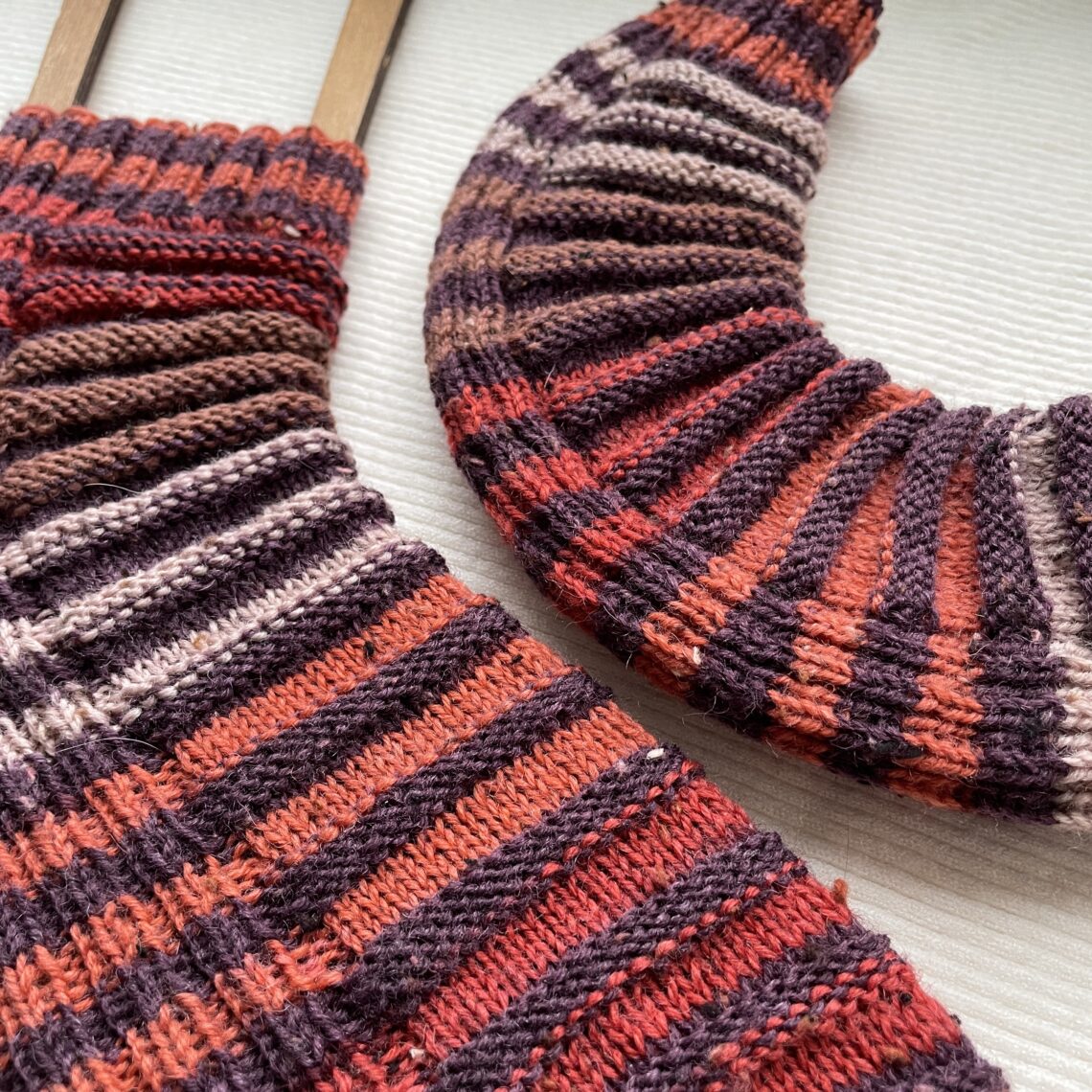 Kostenloses Strickmuster Bananensocken